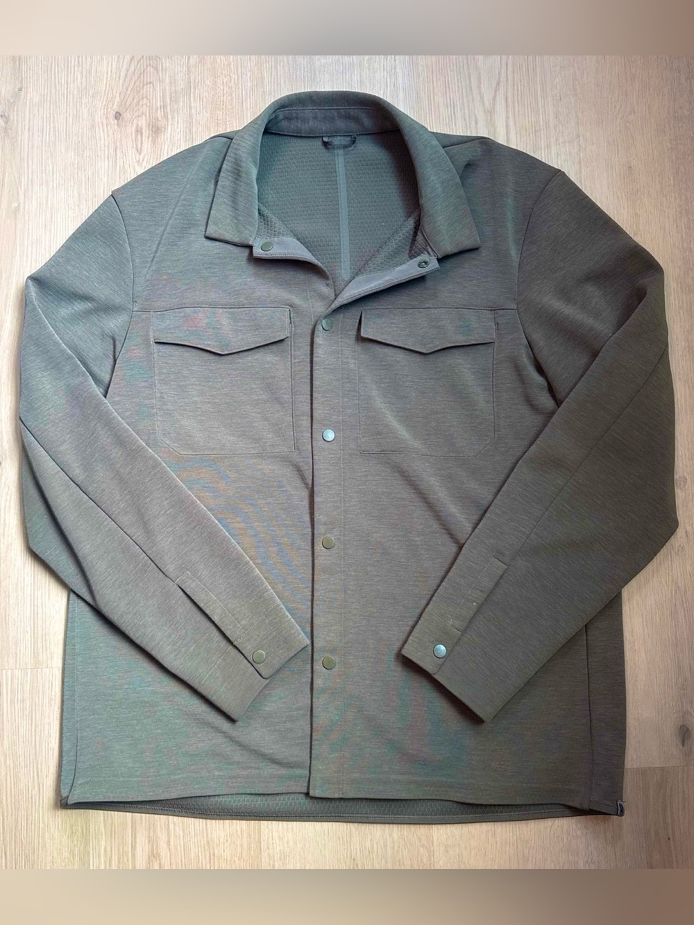 lululemon athletica Grey Olive Green Lightweight Button-Front Shirt Jacket